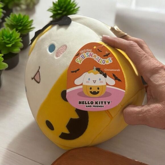 Squishmallows Sanrio 2023 Halloween 10" Cinnamoroll Pumpkin NWT - Picture 3 of 4
